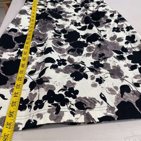 Adrianna Papell Petite black white gray floral sleeveless dress size 12P - Picture 11 of 11